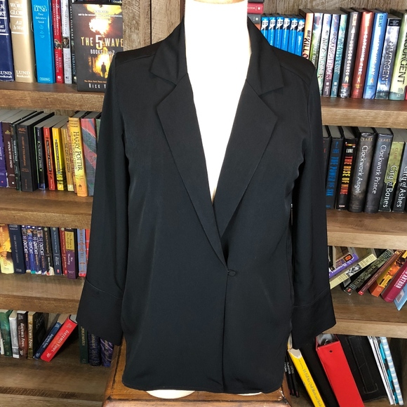 H&M Tops - H&M Black Blouse K349